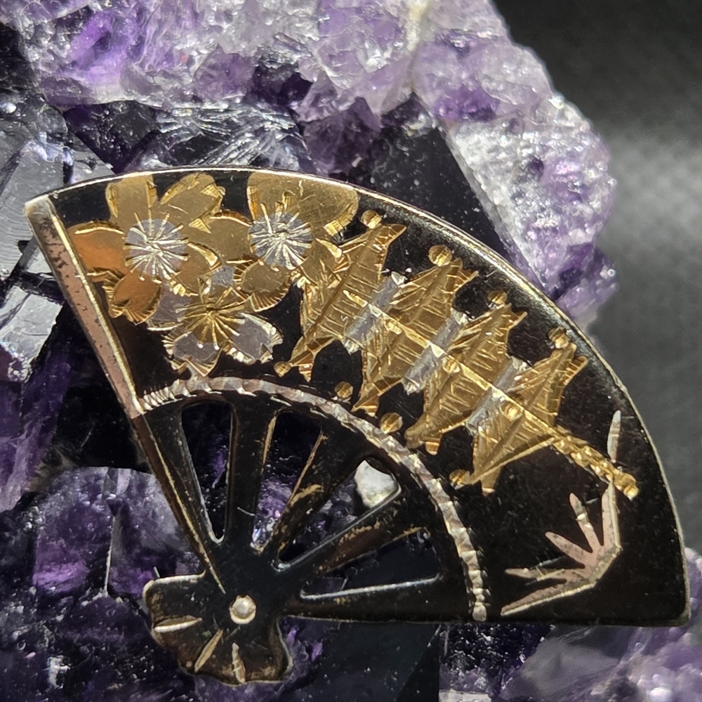 Damascene Fan-Shaped Earrings Sterling Silver - Picture 2 of 10